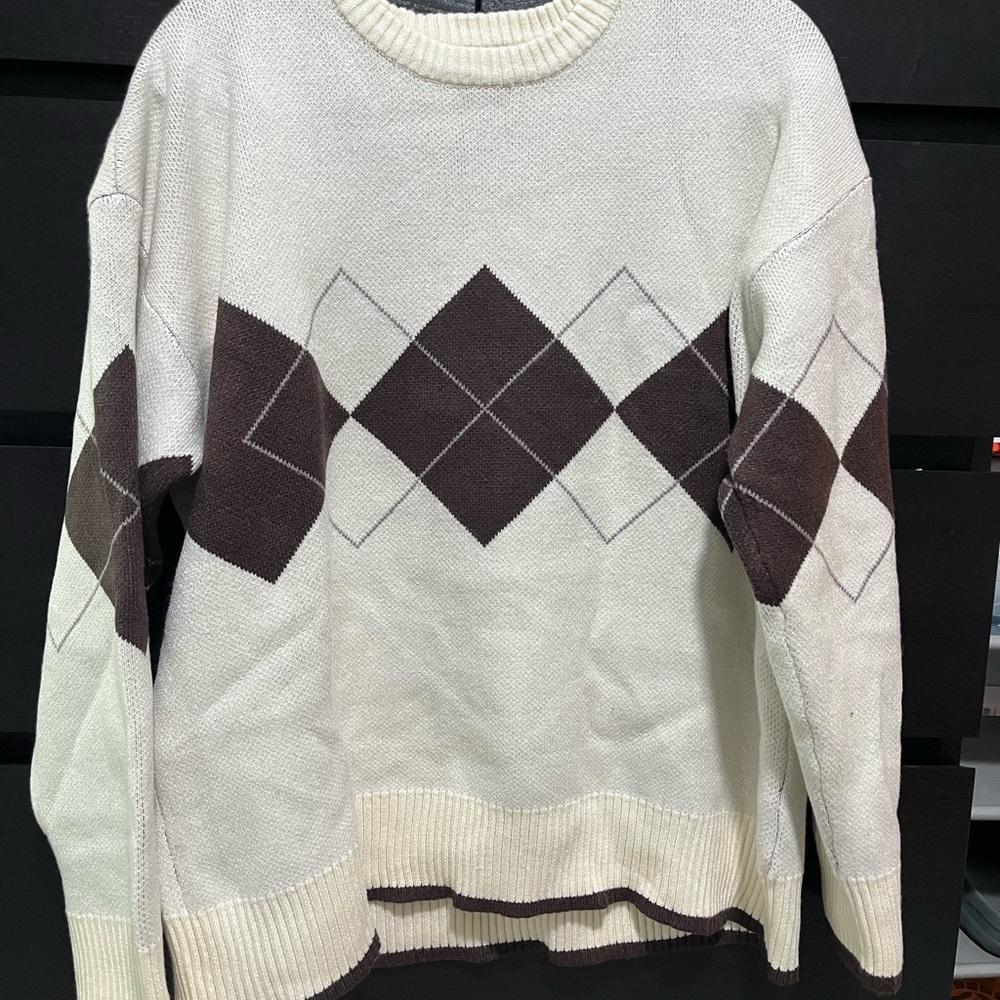Argyle Knit Sweater - Cream and Brown